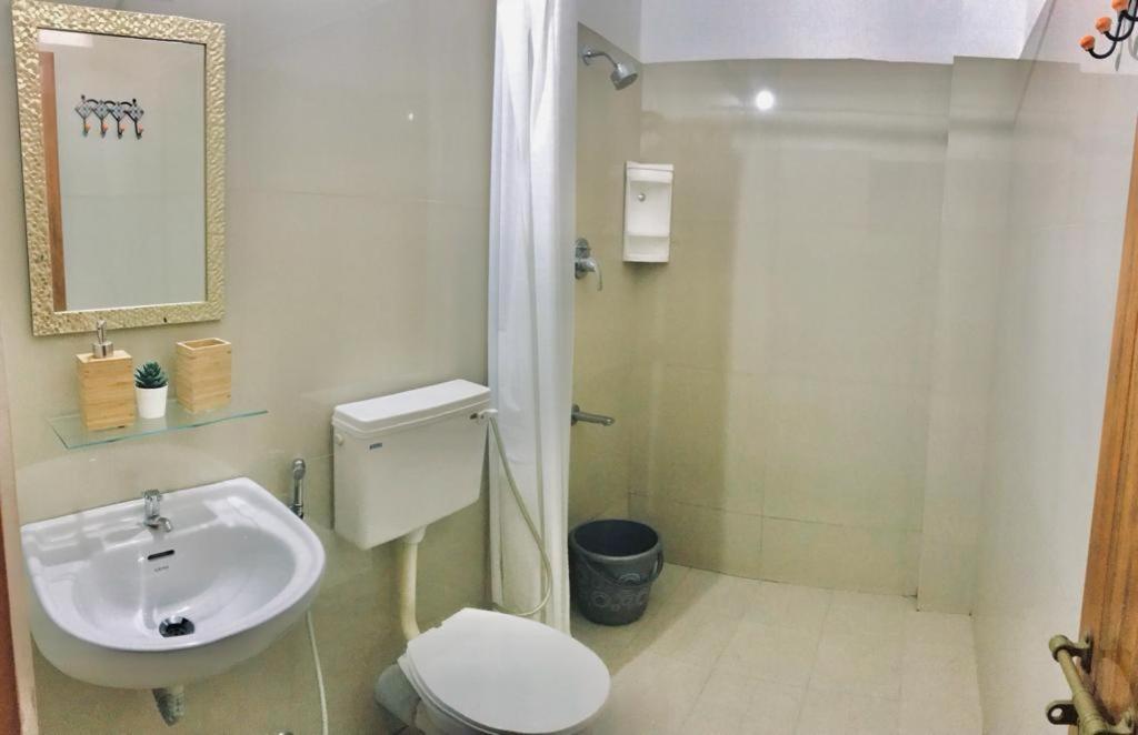 New Goodkarma Inn Kochi Dış mekan fotoğraf
